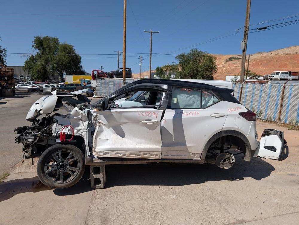 Camera/Projector Camera Front Windshield Mounted Fits 23 KICKS 624389