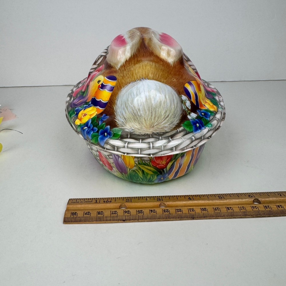 Vtg Ullman Thin Plastic 3D Bunny Rabbit Easter Lid Container White Garland READ