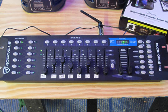 DJ controller / moving lights / Haze / DMX