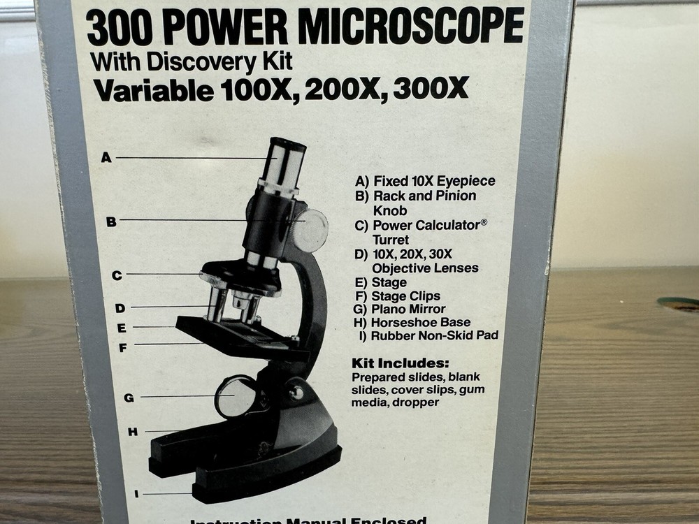 Vintage - 1988 Tasco 300E Variable Power Microscope with Discovery Kit