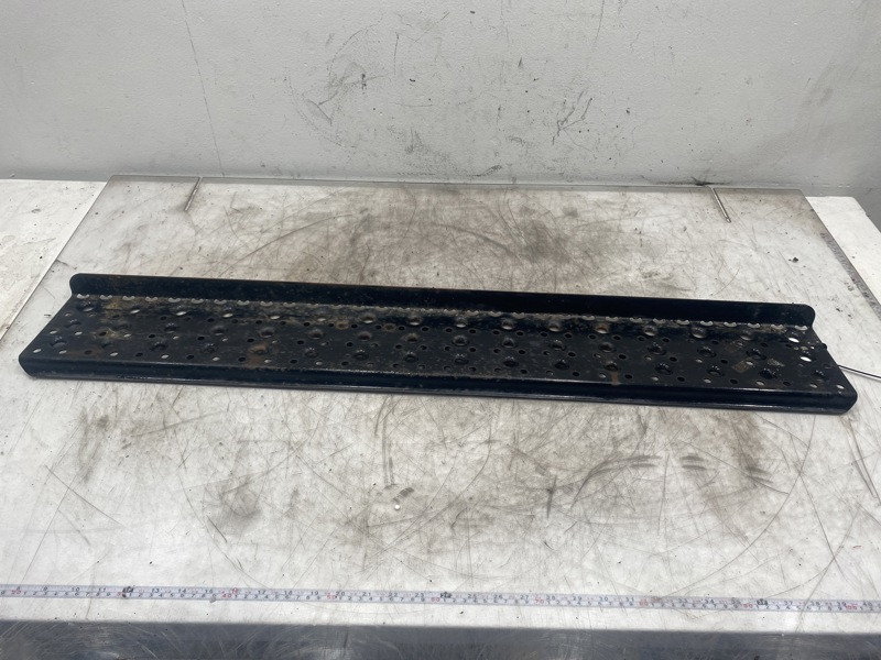 2016 International Step (723-10742)