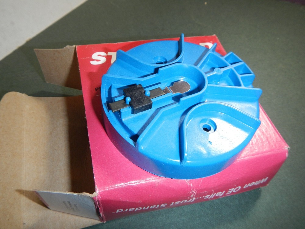 Standard Blue Streak DR331 Distributor Rotor NEW IN BOX