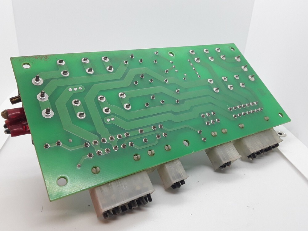 Fuse/Relay Board PC BD 223-001-026/005