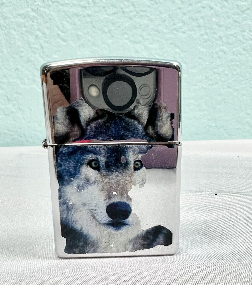 ZIPPO B04 2004 Wolf Lighter