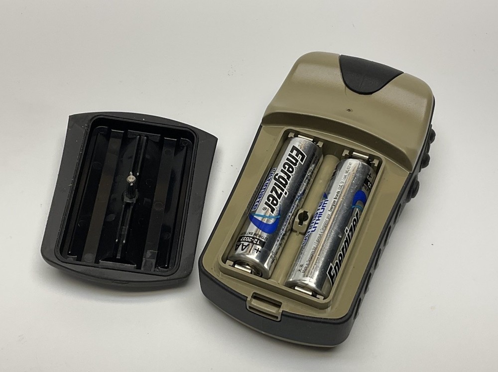 Garmin eTrex Summit HC Handheld GPS Unit Tested Working