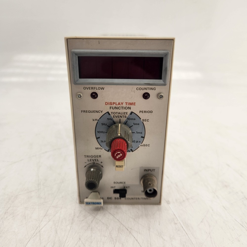 Tektronix DC 504 Counter/Timer | Powers On