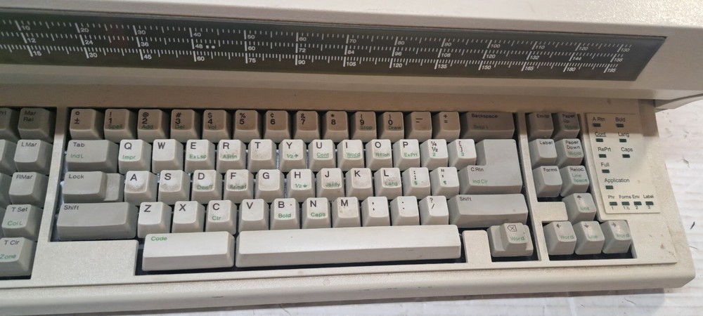 IBM wheelwriter 1500 by Lexmark COMPLETE KEY SET