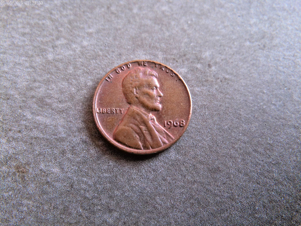 1968 red brown Lincoln cent, off center strike, sharp details