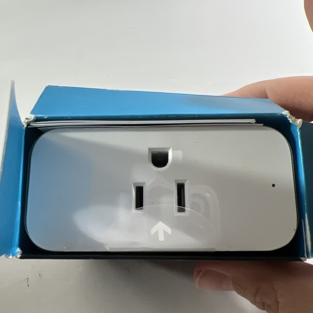 Amazon Smart Plug - White