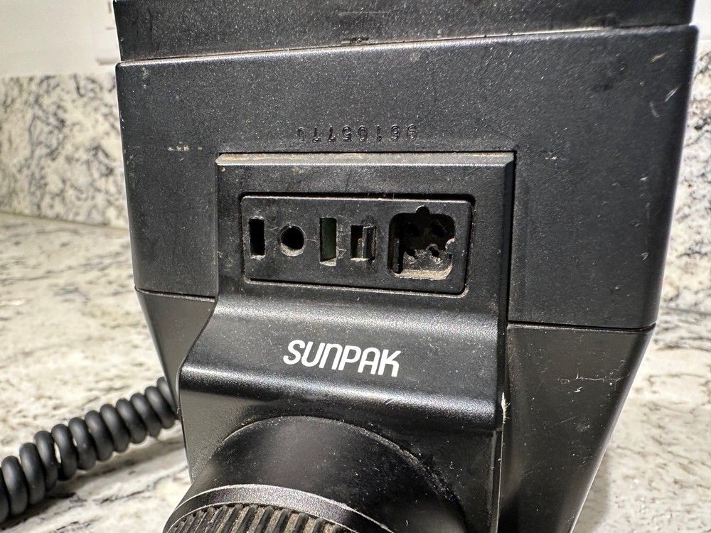 SUNPAK AUTO 611 Thyristor Handle Mount Flash w/Power Supply & Diffuser Tested