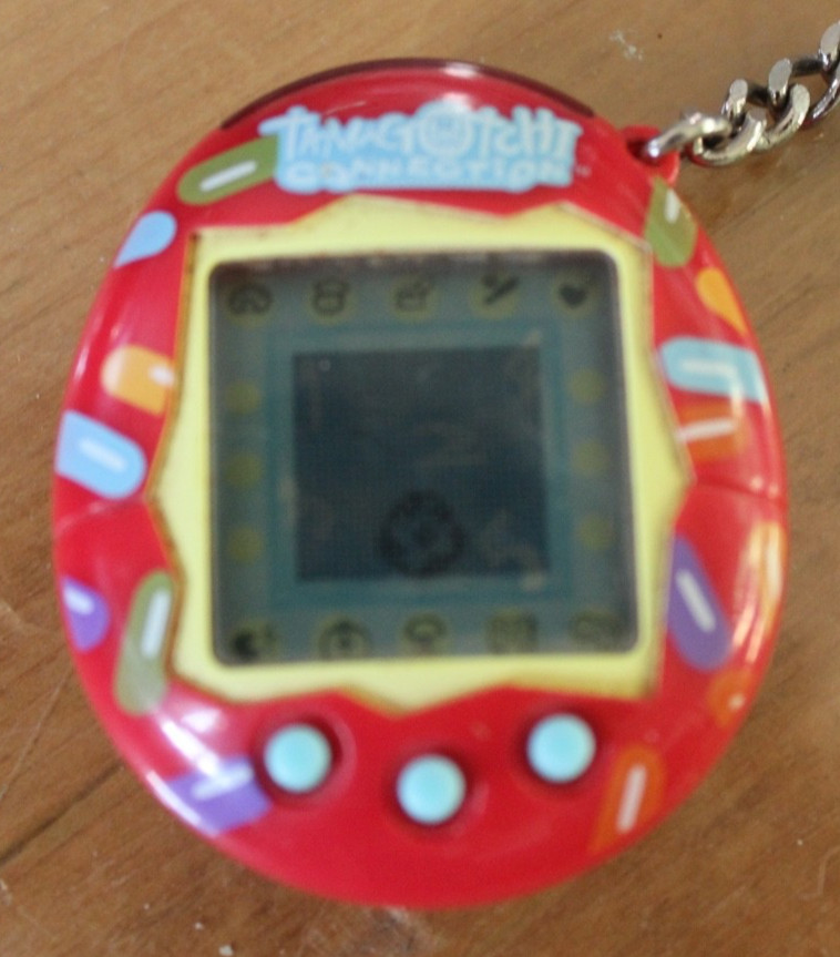 Tamagotchi Connection - Red Jelly Bean - Tested - 2004