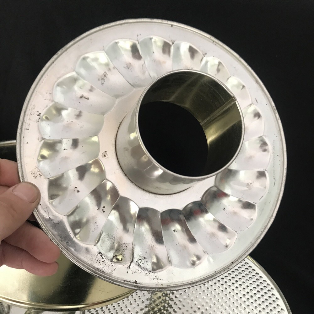 Vintage Springform Pan Fluted Insert Bakeware Made in Brazil￼ 10" 25cm Baking