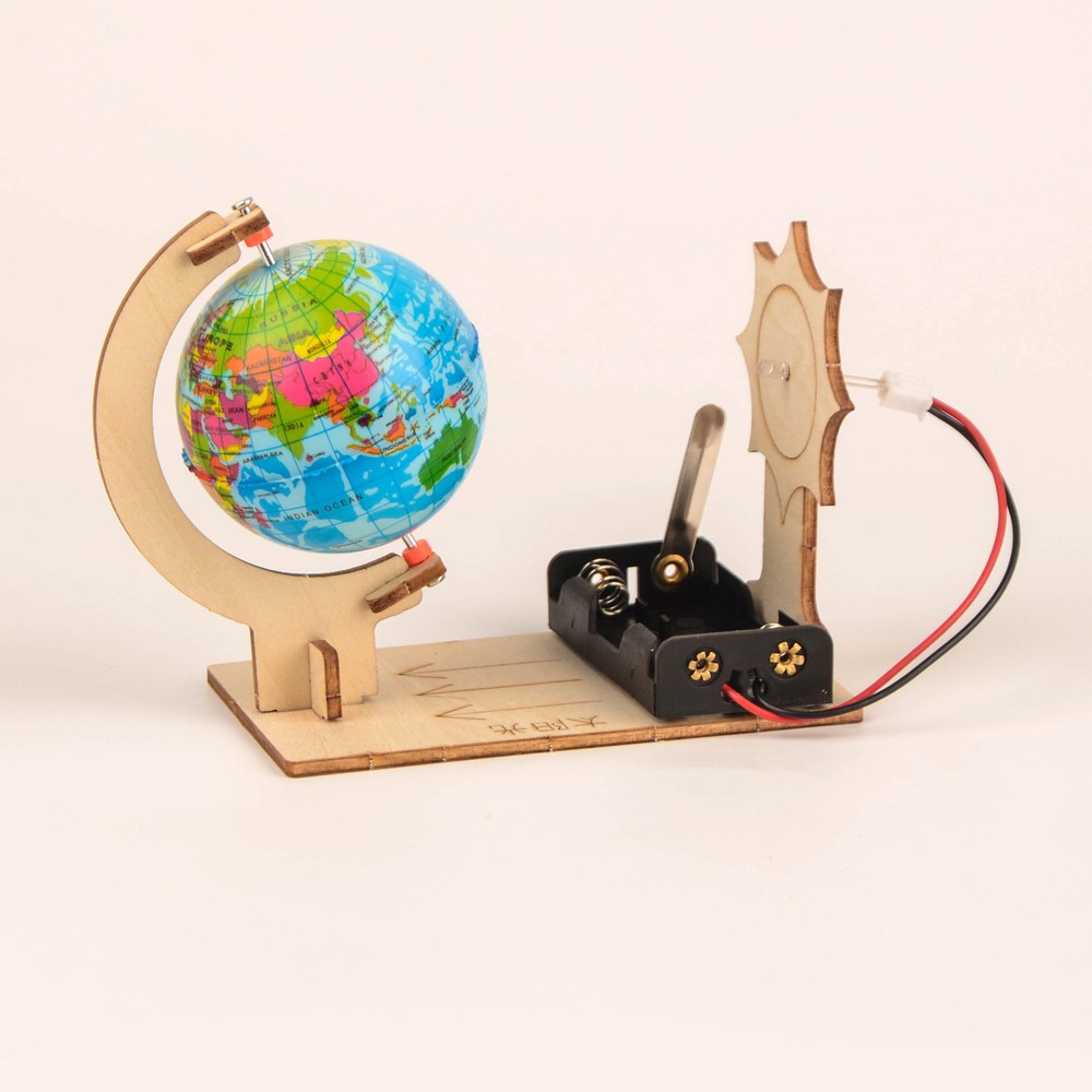 Day and Night Rotating World Globe Fun Discovery Tool Science Kid Gift