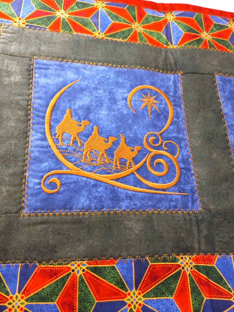 Tablerunner Handmade Quilted Christmas Nativity