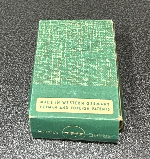 Vintage Witch Automatic Needle Threader In Box w/ lnstructions West Germany