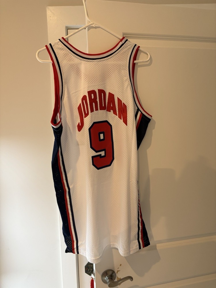 Team USA Jordan Jersey Size L