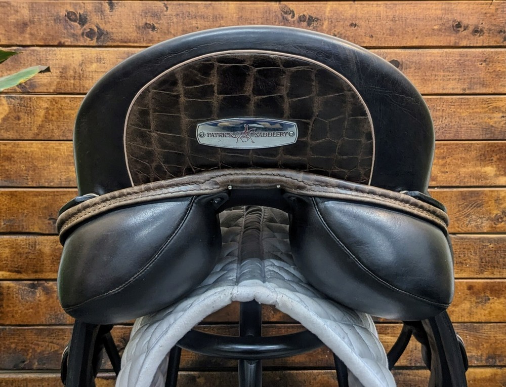 17.5" Patrick Saddlery Leggero Profile (2017) *Wool Flocked*