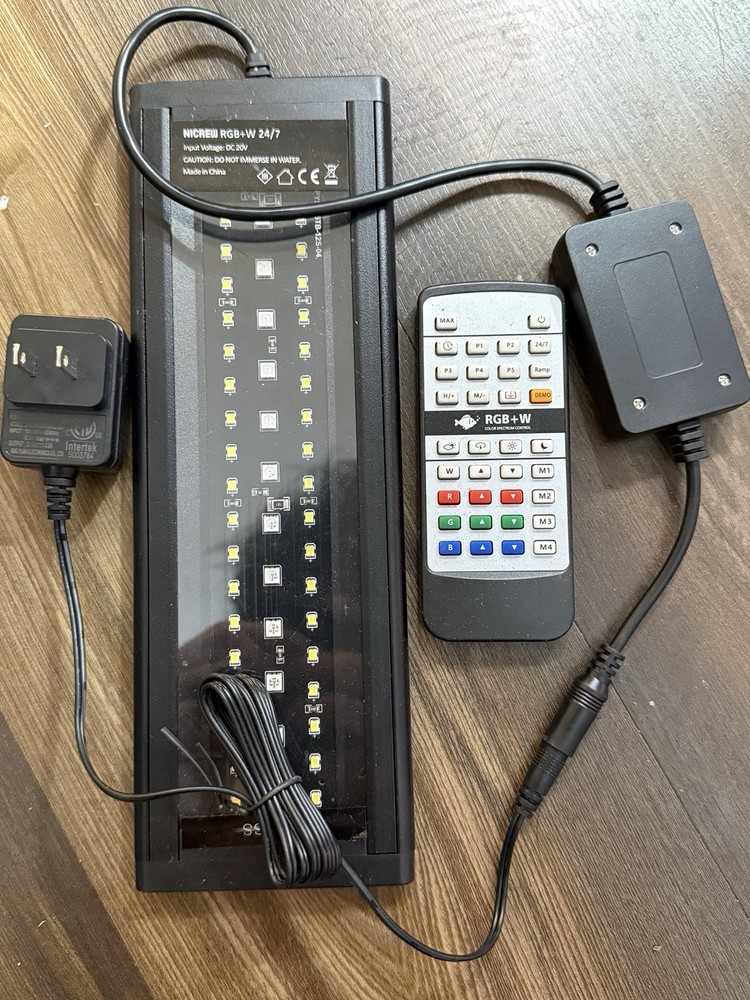 NICREW RGB+W 24/7 LED Aquarium Light with Controller