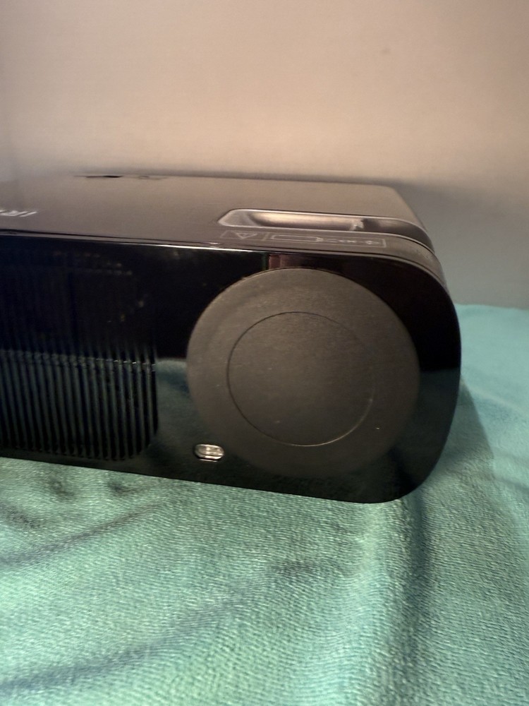 iRULU BL20 Portable Mini LED Projector - Black