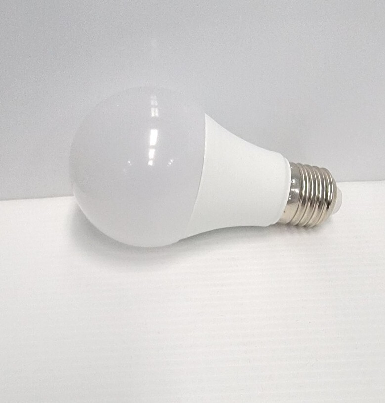 Stasher LED White Iight Bulb Container