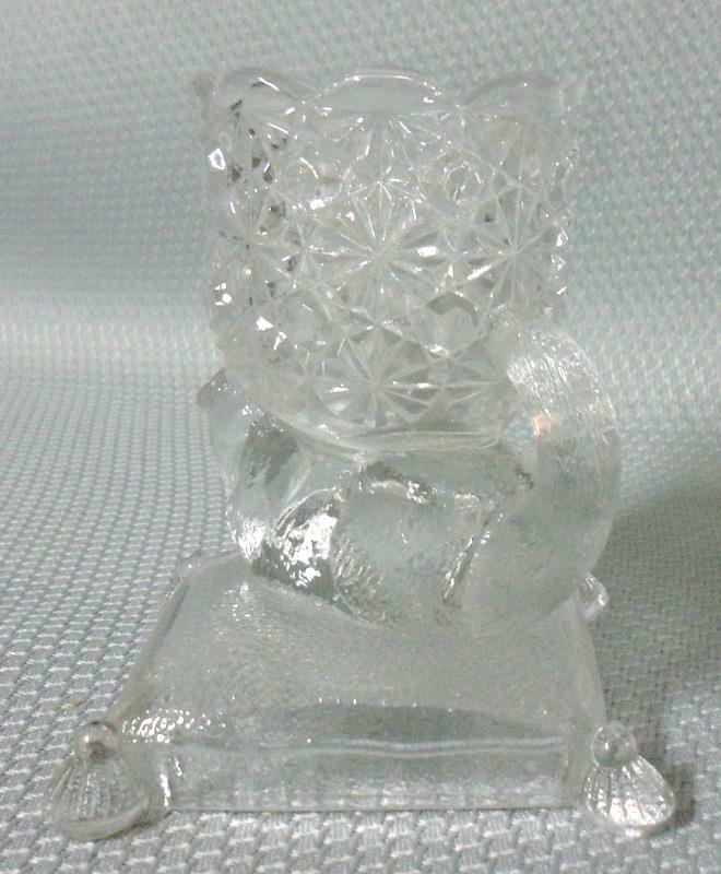 Rare Daisy & Button Otter Pattern Glass Toothpick Holder EAPG