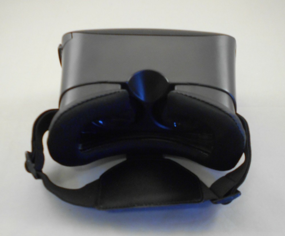 HYPE Cynoculars Virtual Reality Headset