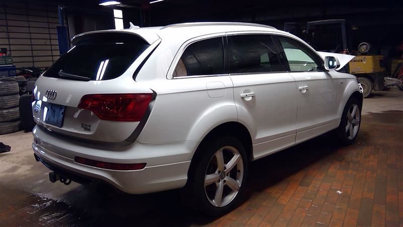 2015 15 Audi Q7 Exhaust Pipes with Muffler 106952