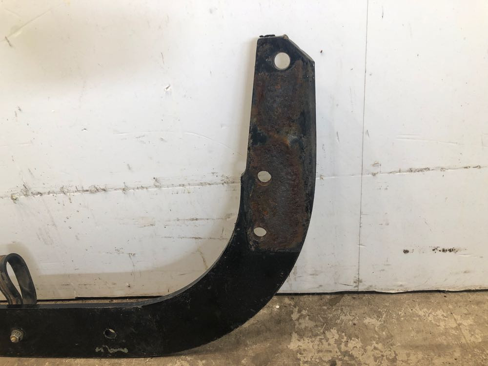 2004 Peterbilt 330 Frame Crossmember (648-10384)