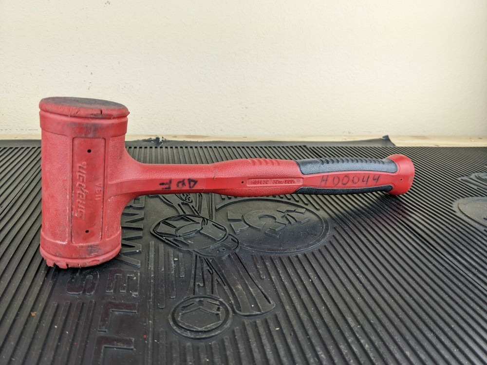 #ao069 Snap On HBFE32 32 oz Dead Blow Soft Grip Handle Hammer