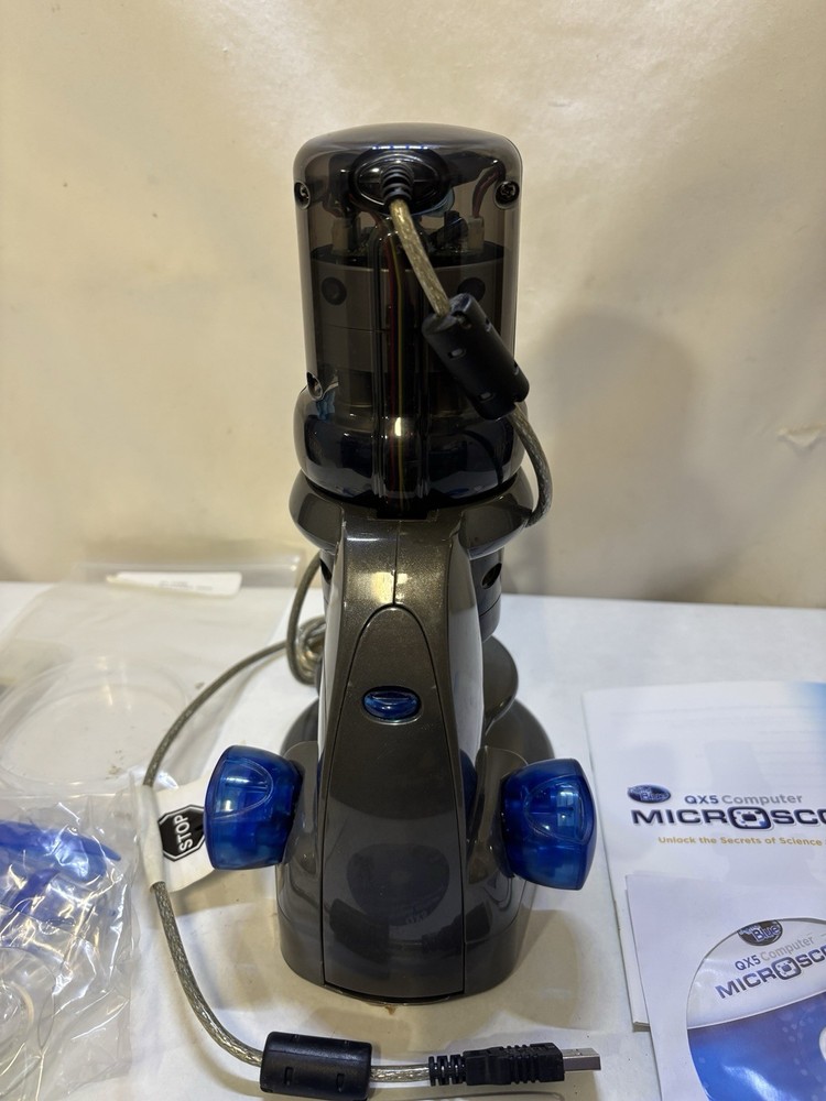 NeoSci QX5 USB Digital Blue School Edition Computer Microscope 10-200X Kit