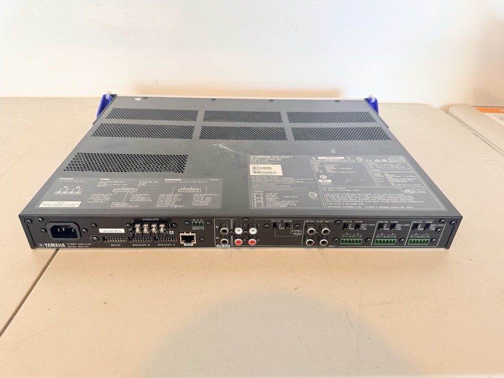 Yamaha MA2120 Switchable Class-D Mixer Amplifier