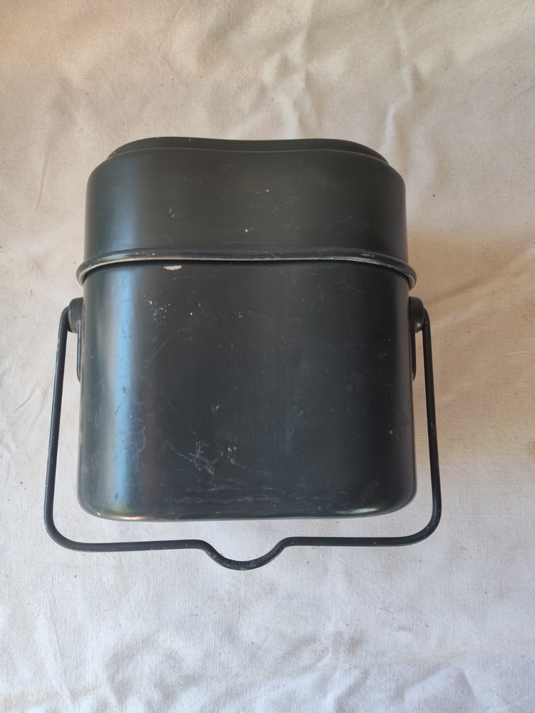 German 1970s BGS Mess Tin