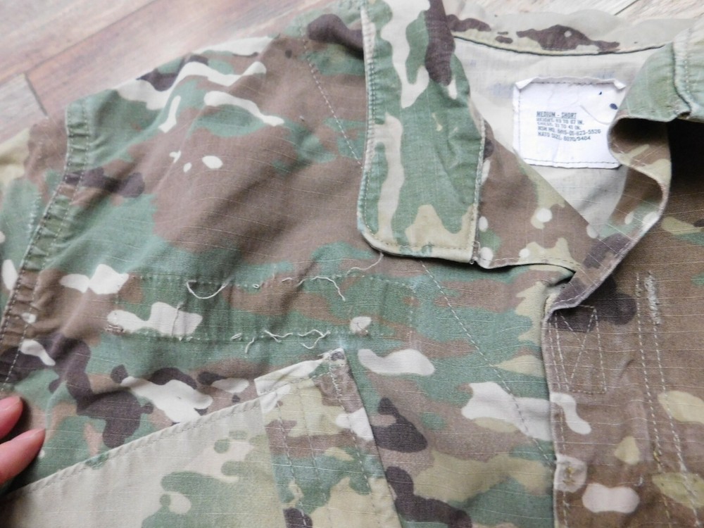US ARMY OCP COAT SZ MEDIUM - SHORT