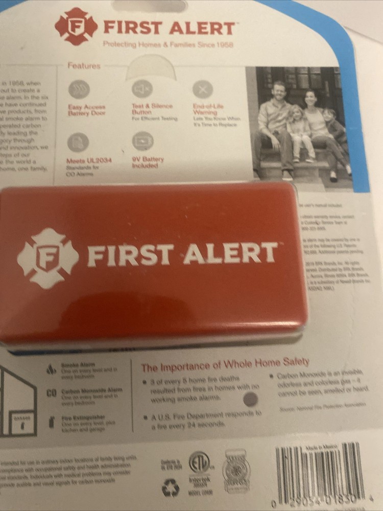 First Alert C0400 Carbon Monoxide Alarm - White