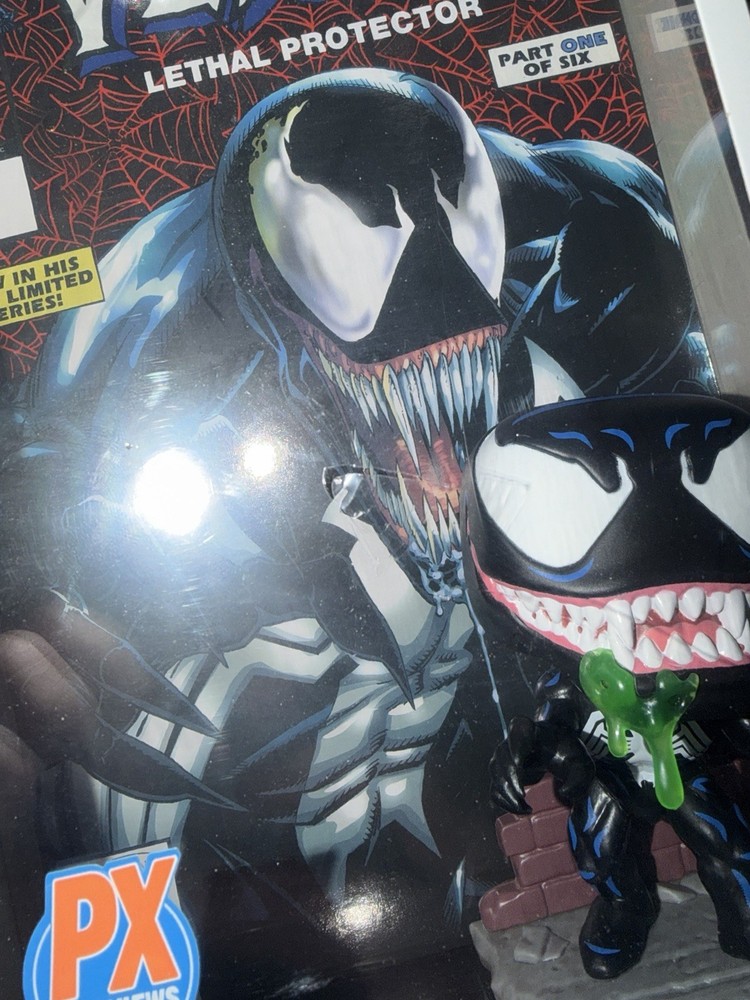 Funko Pop! Comic Covers Venom Lethal Protector PX Previews Exclusive