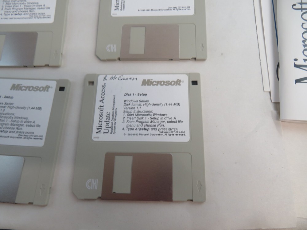 Vintage 1992 Microsoft Access Database 1.00 With Extra Disks
