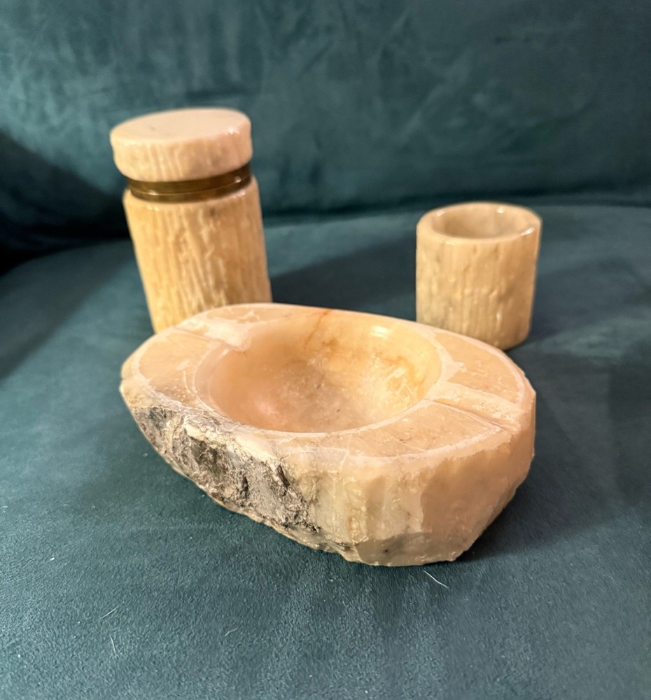 Alabaster Smoking Set