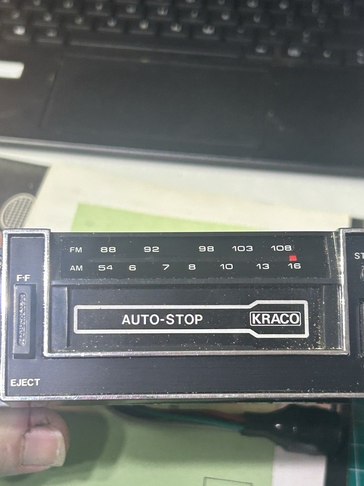 Kraco DASHMASTER Model KID-581P