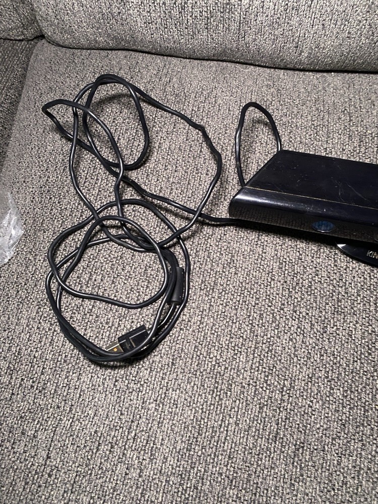 Microsoft Kinect Sensor for XBox 360 Untested