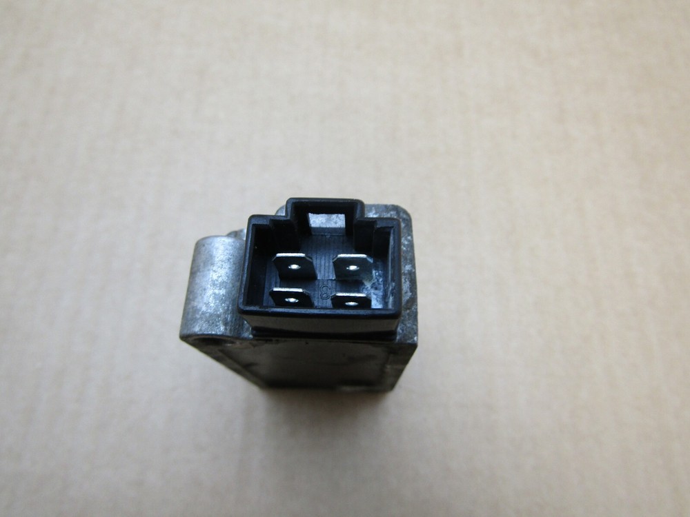 Yamaha YZF-R125 ABS 2017 regulator rectifier (14669)