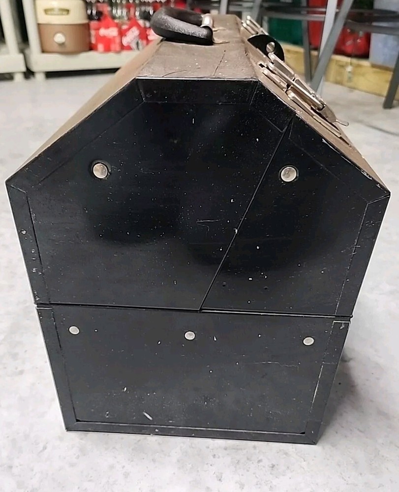 MAC tools toolbox, tool chest.