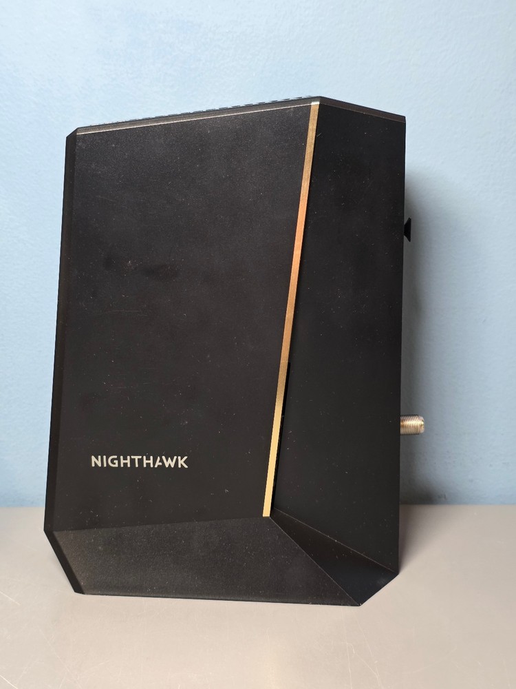 Netgear Nighthawk Mid-High Split Cable Modem CM3000-100NAR Preowned