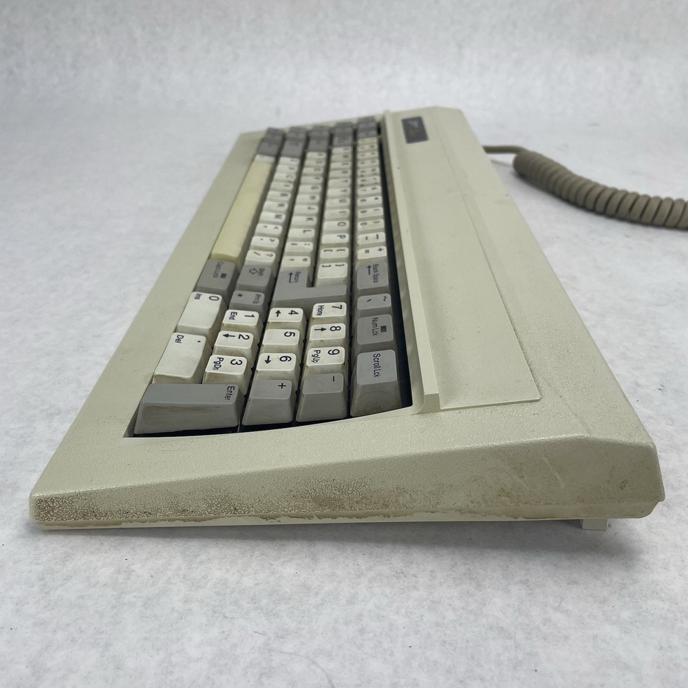 Zenith Data Systems Z-150 Keyboard Untested