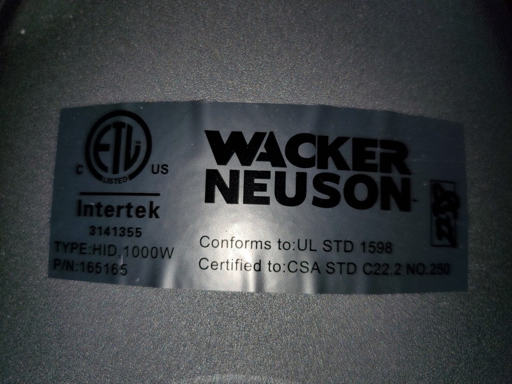 WACKER NEUSON LIGHT ASSY PART # 5000165165
