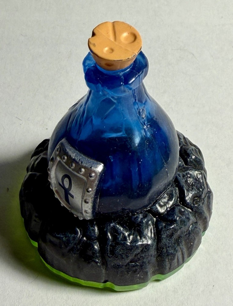 2011 Activision Skylanders Spyros Adventure Healing Elixir