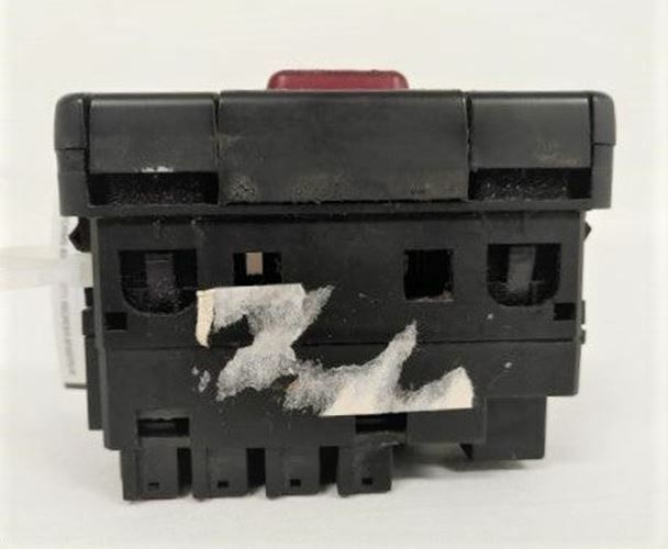 Used Freightliner Hazard Light Switch Module - PN A06-60972-008