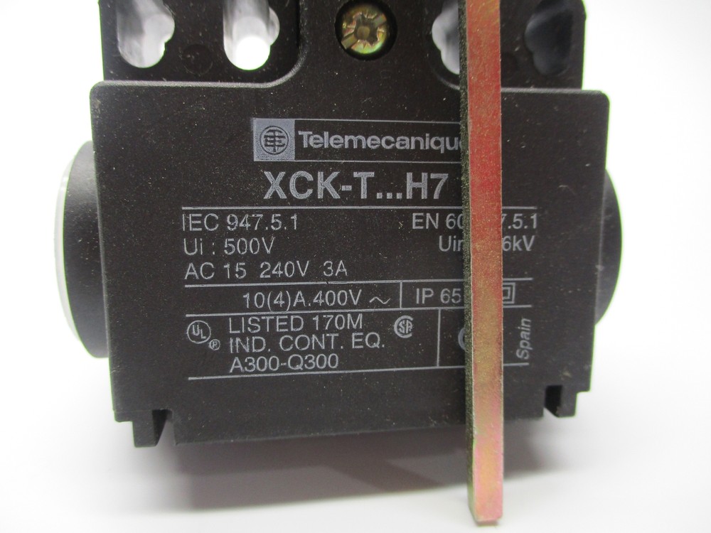 TELEMECANIQUE XCK-TH7 LIMIT SWITCH NSNP