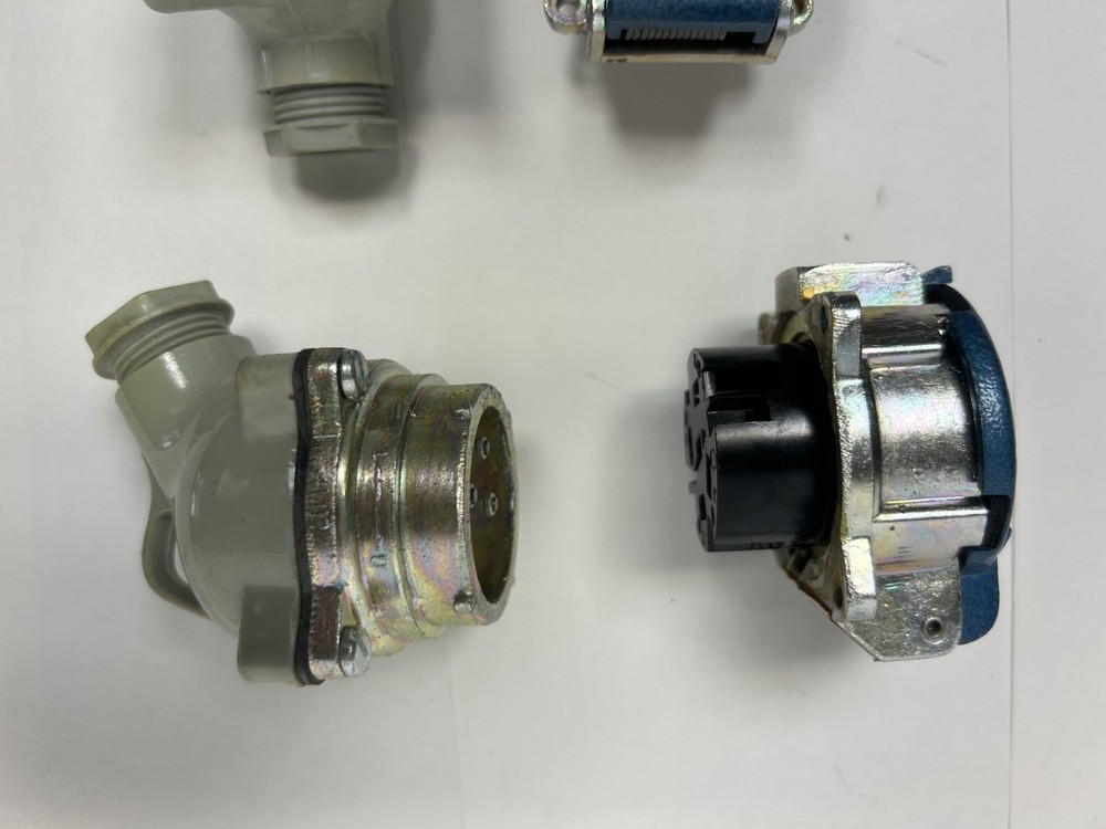 Industrial Electrical Receptacle and Plug