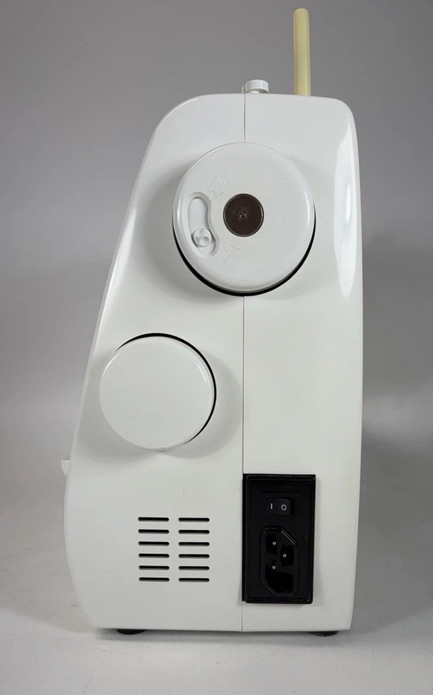 White Jeans Machine Model 1999 sewing machine