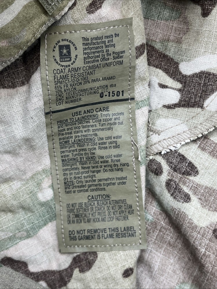 Army Combat Uniform Coat Medium Regular Unisex Flame Resistant Insect Sheild New
